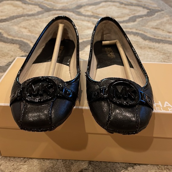 Michael Kors loafers - Picture 6 of 9